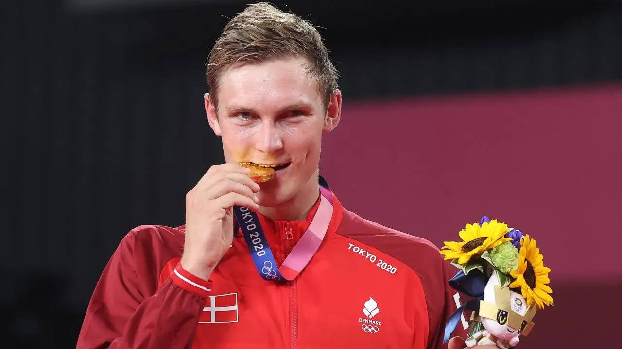 Viktor axelsen