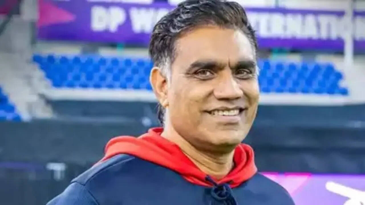 DC Bowling Coach Munaf Patel Fined for Altercation with Fourth Umpire
