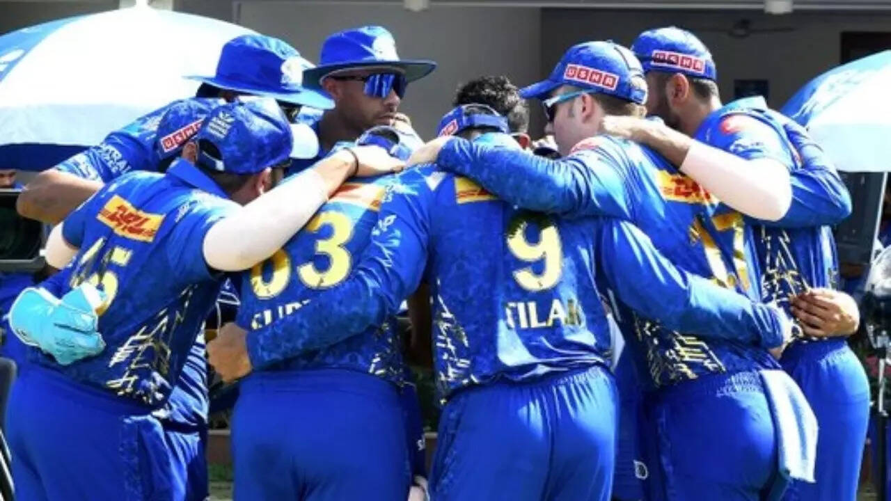 Mumbai Indians Create History, Backets first team in the world to win 150 matches in Indian Premier League