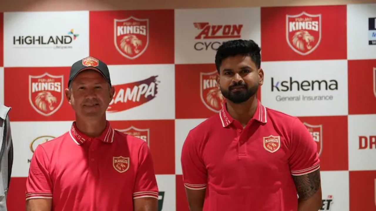 Shreyas Iyer Ricky Ponting IPL @025