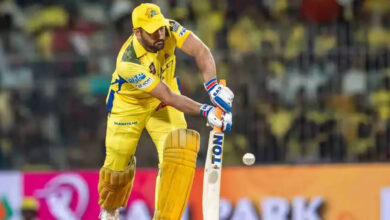 MS Dhoni Takes Blame for HeartBreaking Two-Run Defeat to RCB; Says 'He Failed to Ease Pressure'