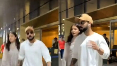 Virat Kohli Test Retirement Mumbai Airport