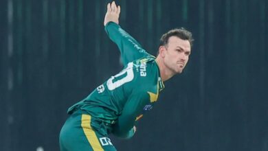 psl 2026: australian star ashton turner brutally roasts pakistan super league organizers - 'might find a blanket and a pillow and sleep here'